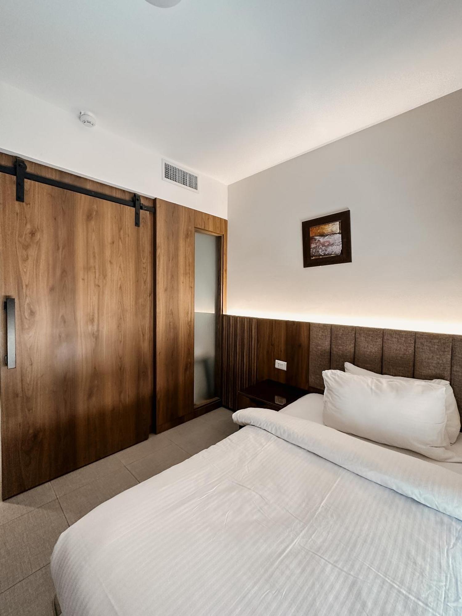 Celino Hotel Ammán Kültér fotó